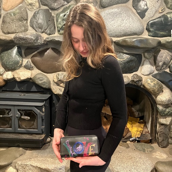 Christian Louboutin Multicolor Love Zip Wallet - Picture 15 of 15